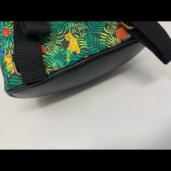 Disney x loungefly lion king hakuna matata bag - Picture 8 of 8